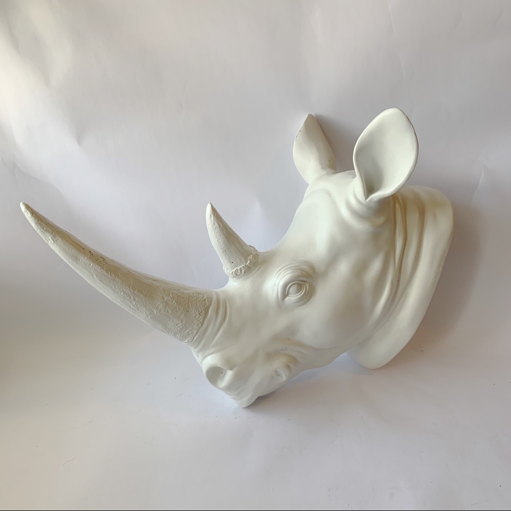 Z Galleries // White Plaster Rhino Head Wall Hanging - Picture 1 of 6